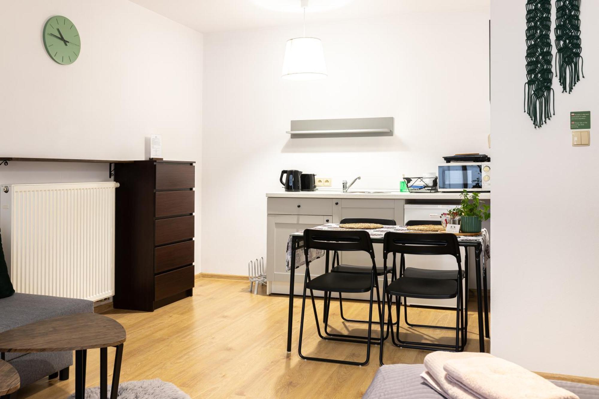 Molonowka Guest House 슈차이르크 외부 사진